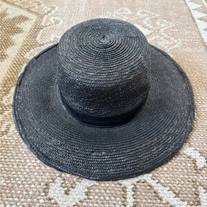 Janessa Leoné “Calla” Black Straw Boater Hat – Size S (Excellent Condition)